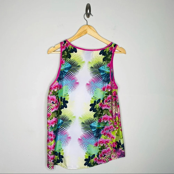 Attention Tropical Botanical Print Satin Sleeveless Blouse Size Large - Picture 5 of 6